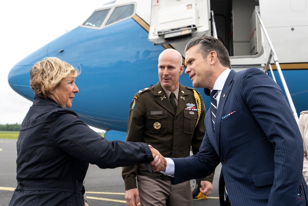 SD Arrives in France