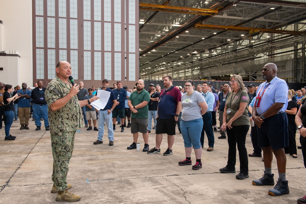 FRCSE Hosts All-Hands Captain's Call