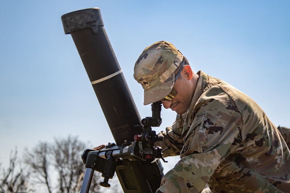 Connecticut National Guard launches mortars at Immediate Response 25 in Greece