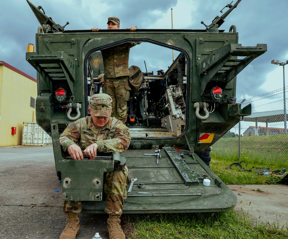 2CR Begins Tactical Movement for Saber Guardian 25