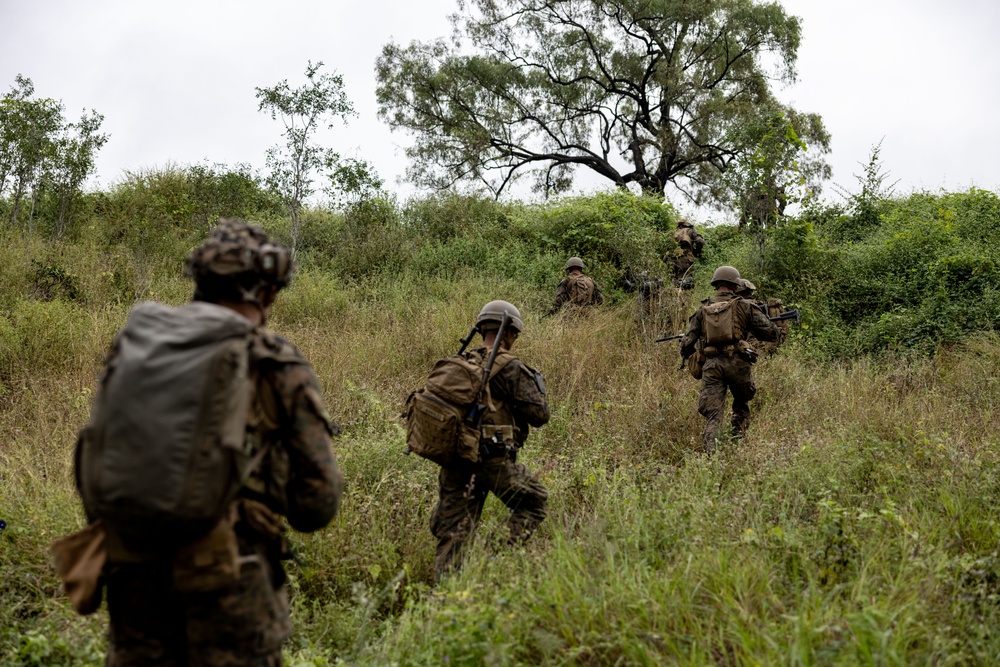 Southern Jackaroo 25: MRF-D 25.3 conducts simulated raid in support of combined operations
