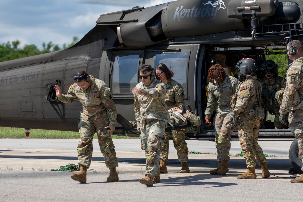 Hot and Cold load training - Detachment 1, Charlie Company, 2nd Battalion, 238th Aviation Regiment Medical Evacuation and Cold Load Training with the