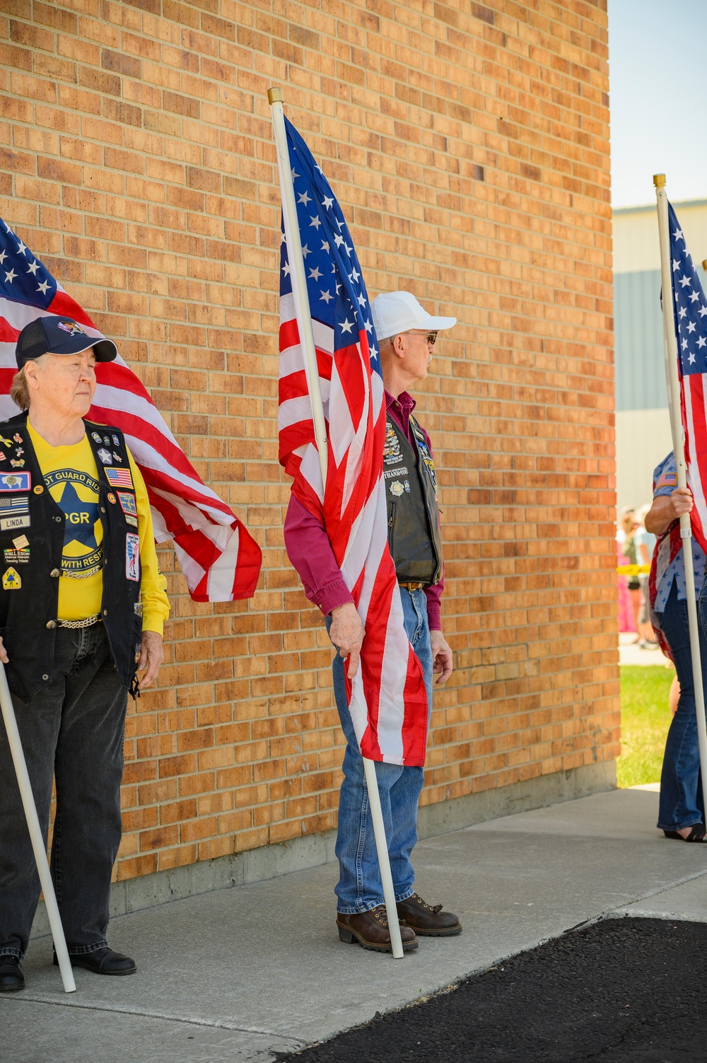 Return of the 2-300th Field Artillery Regiment from Kuwait Deployment