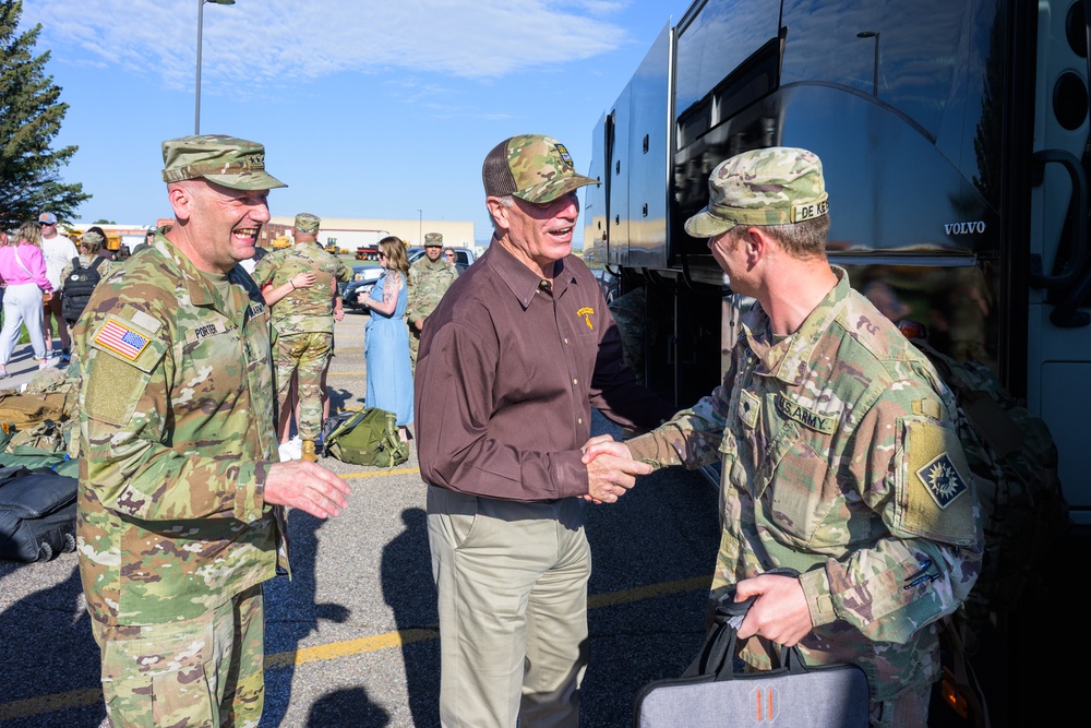 2-300th Field Artillery Regiment returns home from deployment