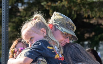 2-300th Field Artillery Regiment returns home from deployment
