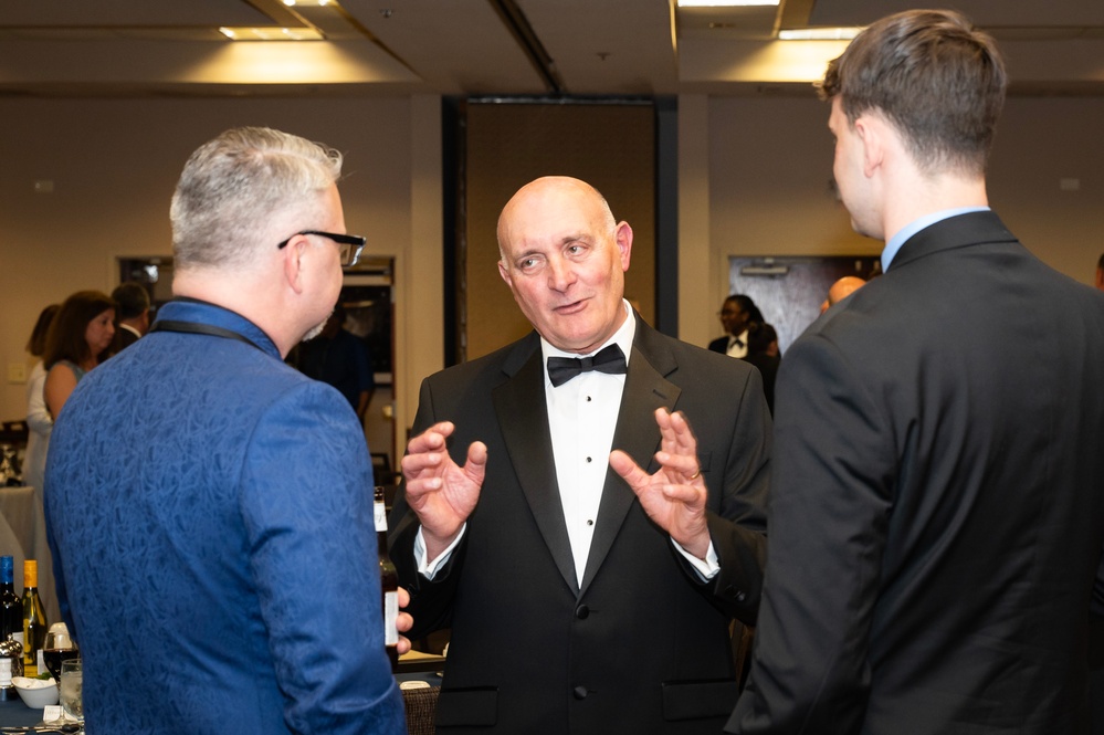 AFSAC celebrates 30 years of collaboration during its annual FLO International Reception