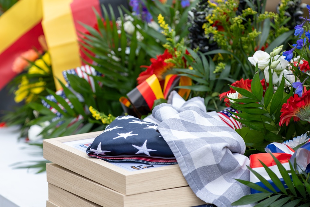 Eternal Heroes Memorial