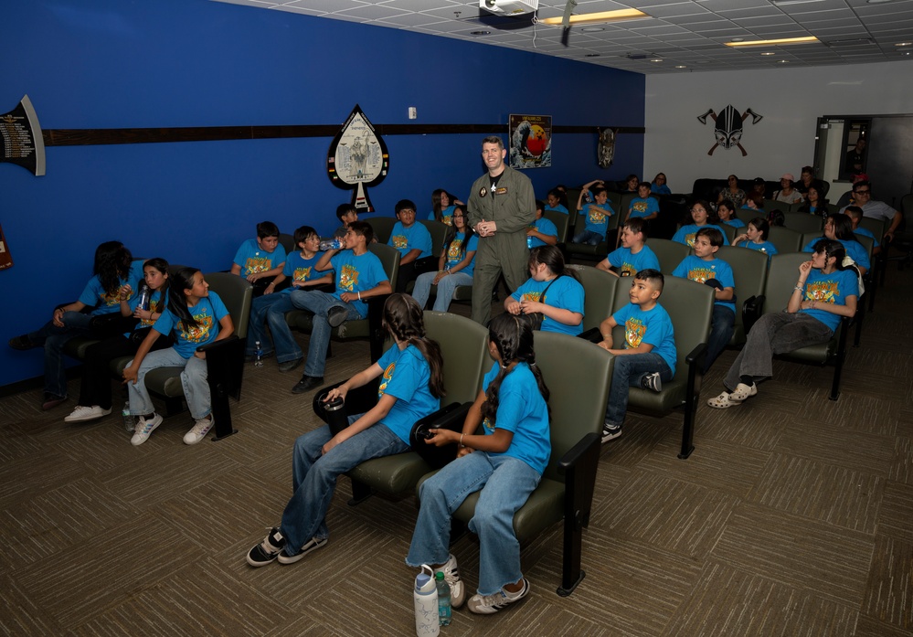 School Visit to VMFA-225