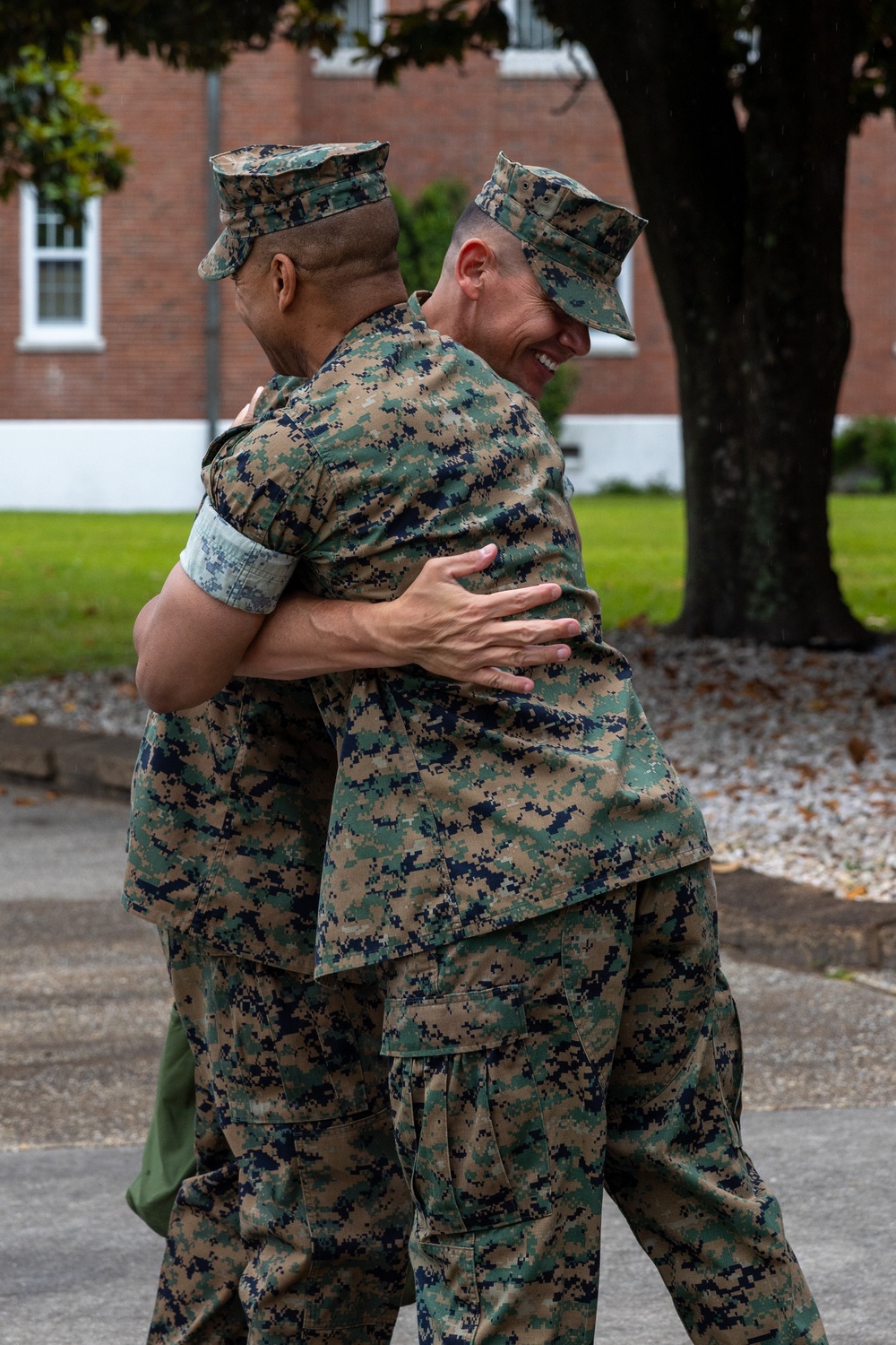 SMMC Meets With II MEF CG