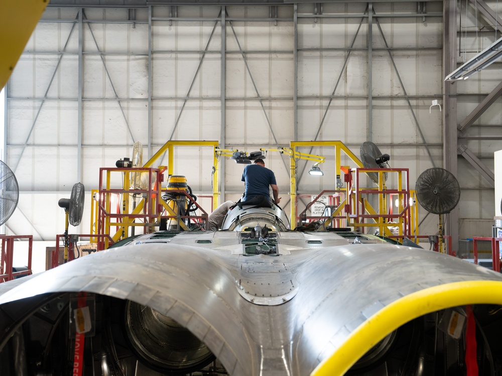 561st AMXS performs F-15 depot maintenance