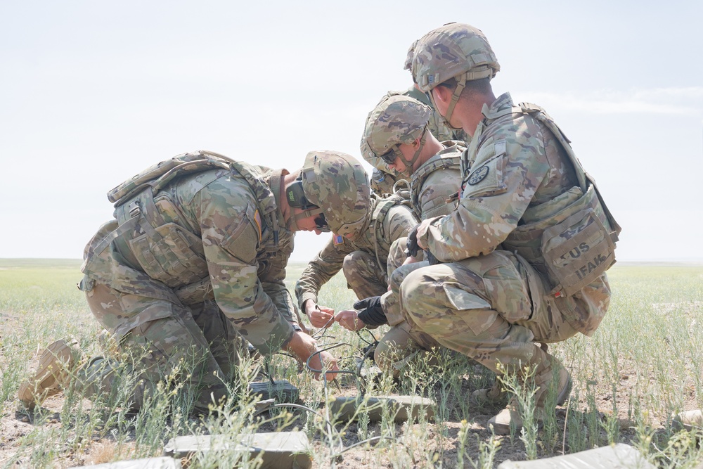 Soldiers Hone Demolition Skills