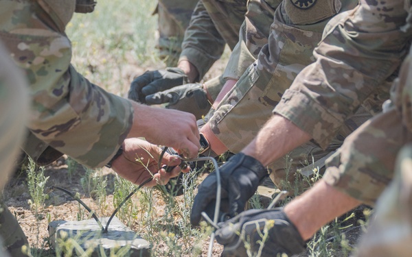 Soldiers Hone Demolition Skills