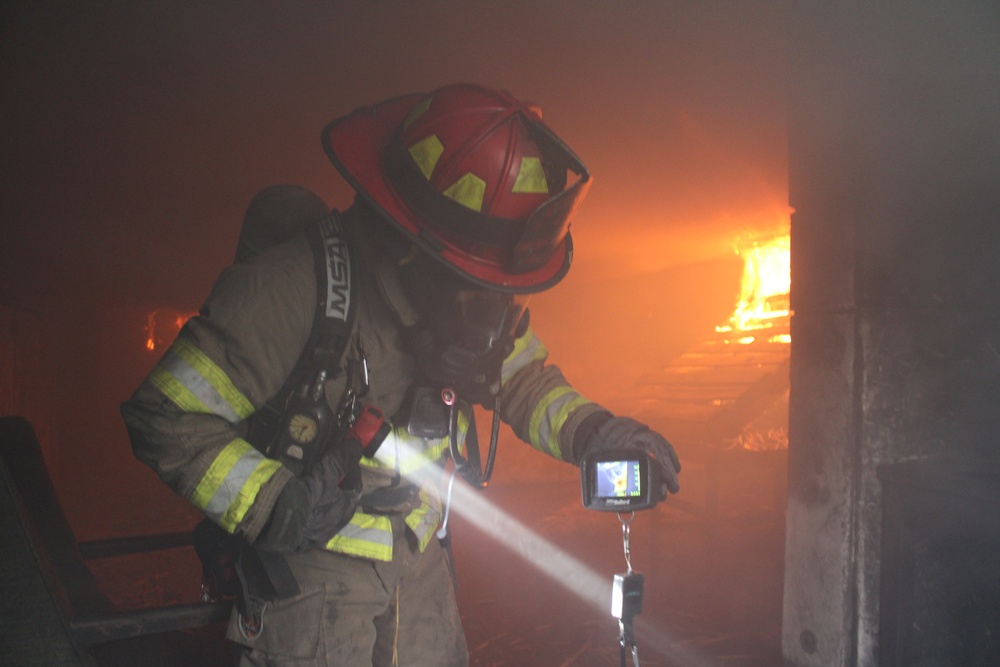Illinois National Guard Firefighters Train in Peoria