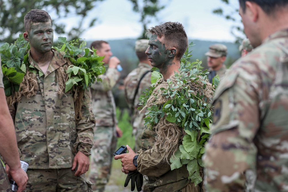 153rd HHC Sniper Lanes with Guatamalan Armed Forces
