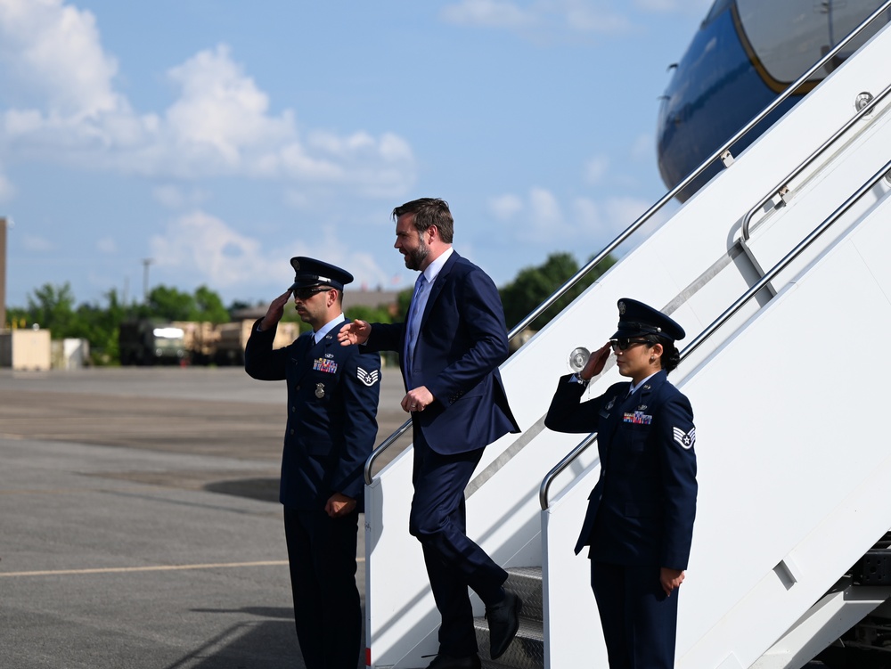 Vice President Vance visits Berry Field
