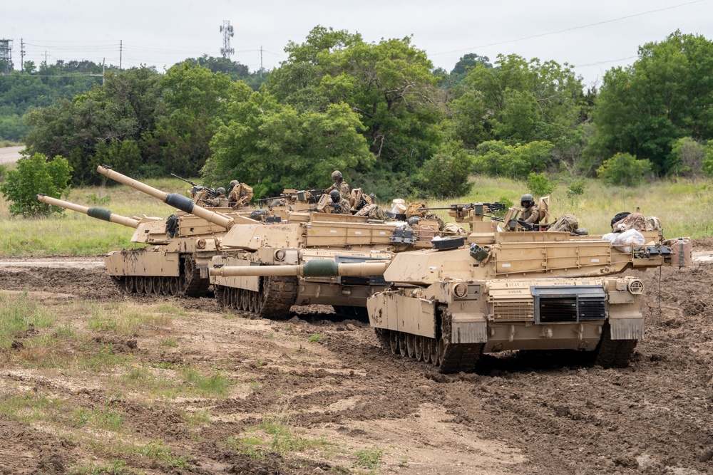 Fort Cavazos Media Day: 1-9CAV Live-Fire Exercise M1A2 Abrams &amp; M2A3 Bradley