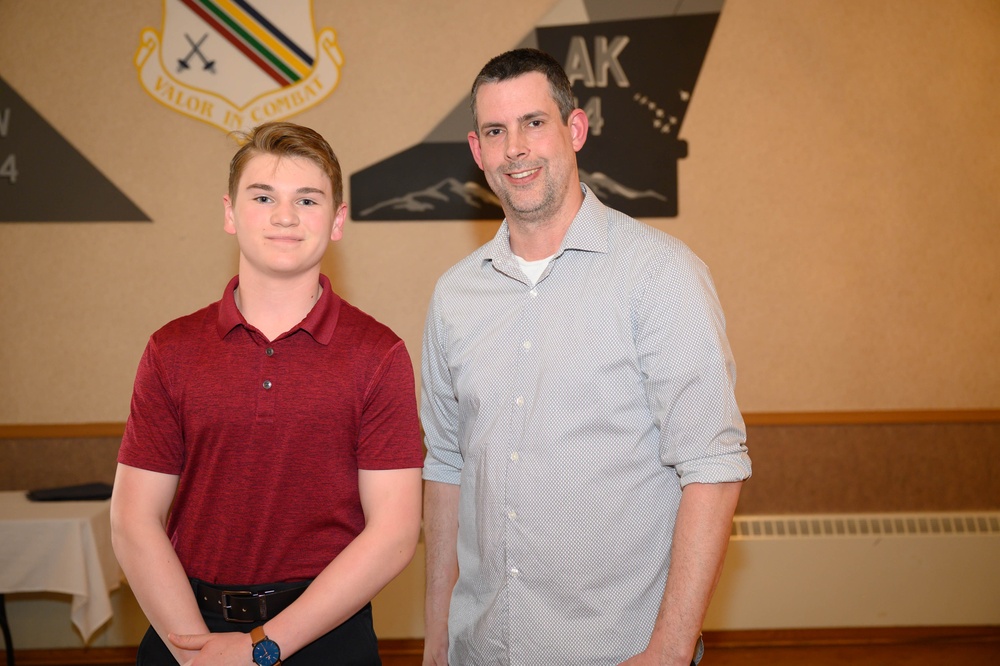Eielson Spouses Club Honors Volunteers