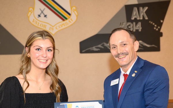 Eielson Spouses Club Honors Volunnteers