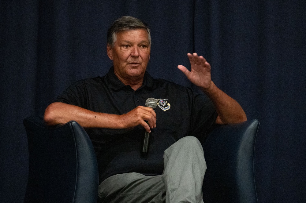 AFSOC bridges 35 years with professional development sessions