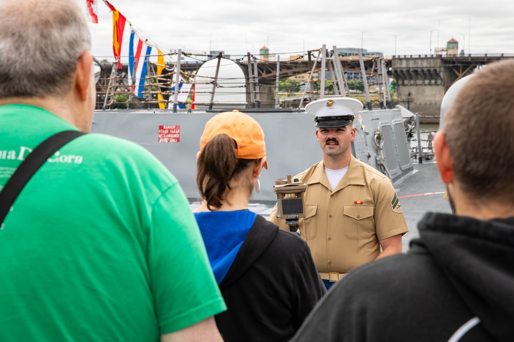 USS Mustin and USS Jack H. Lucas hosts ship tours during Portland Fleet Week 2025