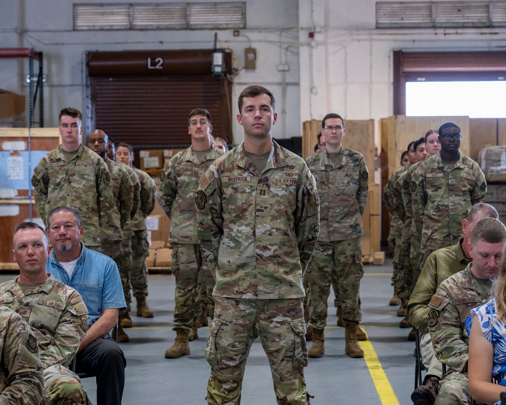 734th AMS welcomes new commander