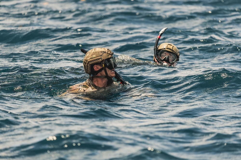 EOD Technicians Compete in Coconut Crab Competition