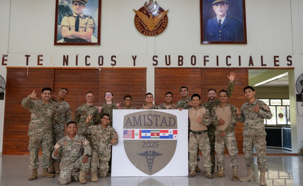 U.S. Air Force and Royal Canadian Air Force medical teams participate in a knowledge exchange with the Peruvian military on Tactical Combat Casualty Care.