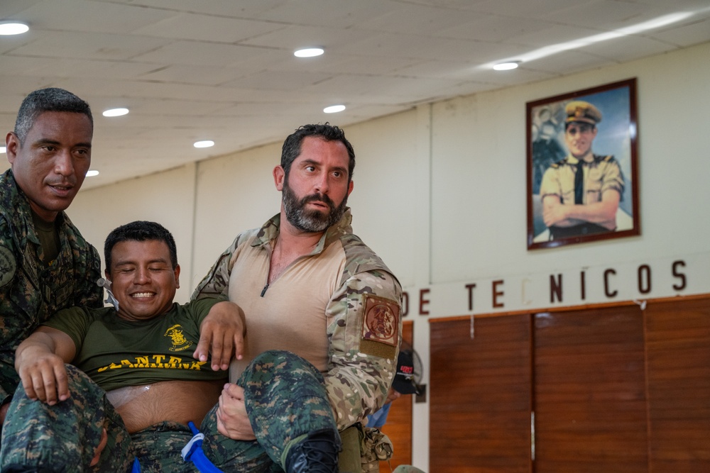 U.S. Air Force and Royal Canadian Air Force medical teams participate in a knowledge exchange with the Peruvian military on Tactical Combat Casualty Care.