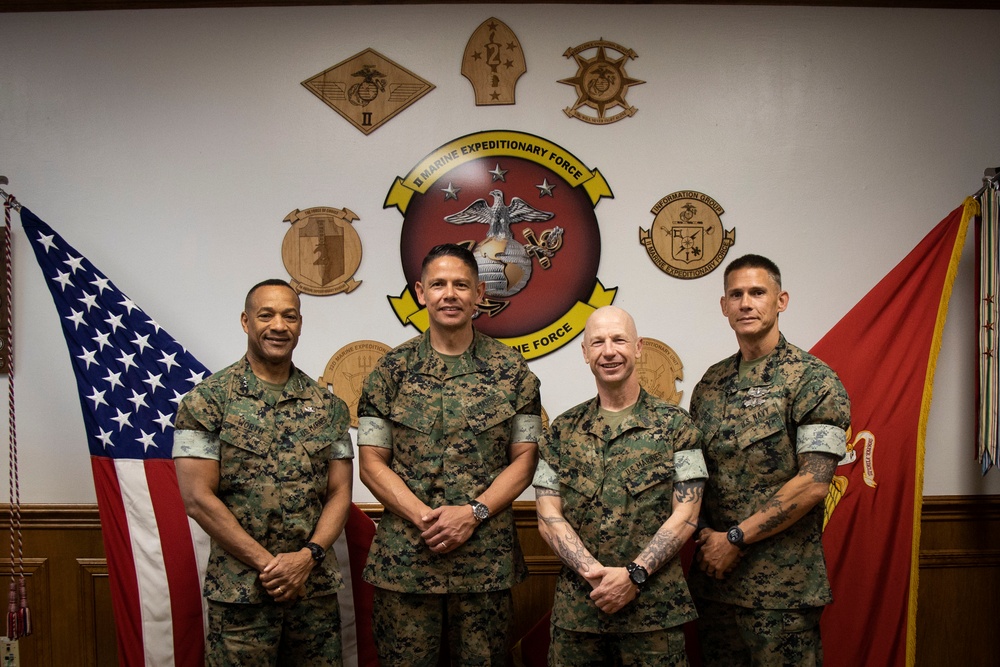 SMMC Ruiz visits II MEF