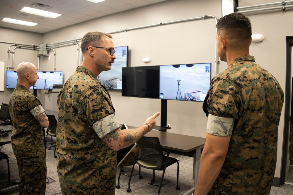 SMMC Ruiz visits II MEF