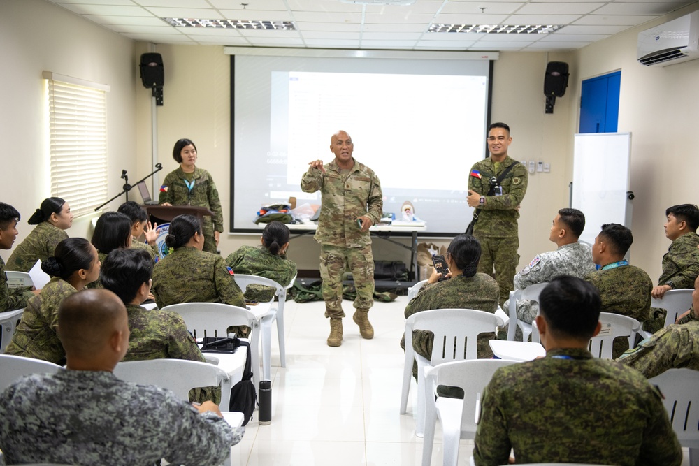 Hawaii National Guard and Philippine Armed Forces Unite for 4th Annual Medical Exchange