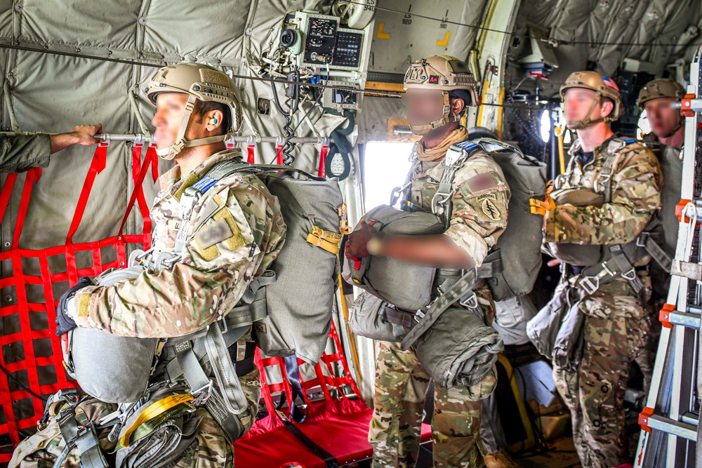SOCEUR conducts airborne jump over Mont-Saint-Michel