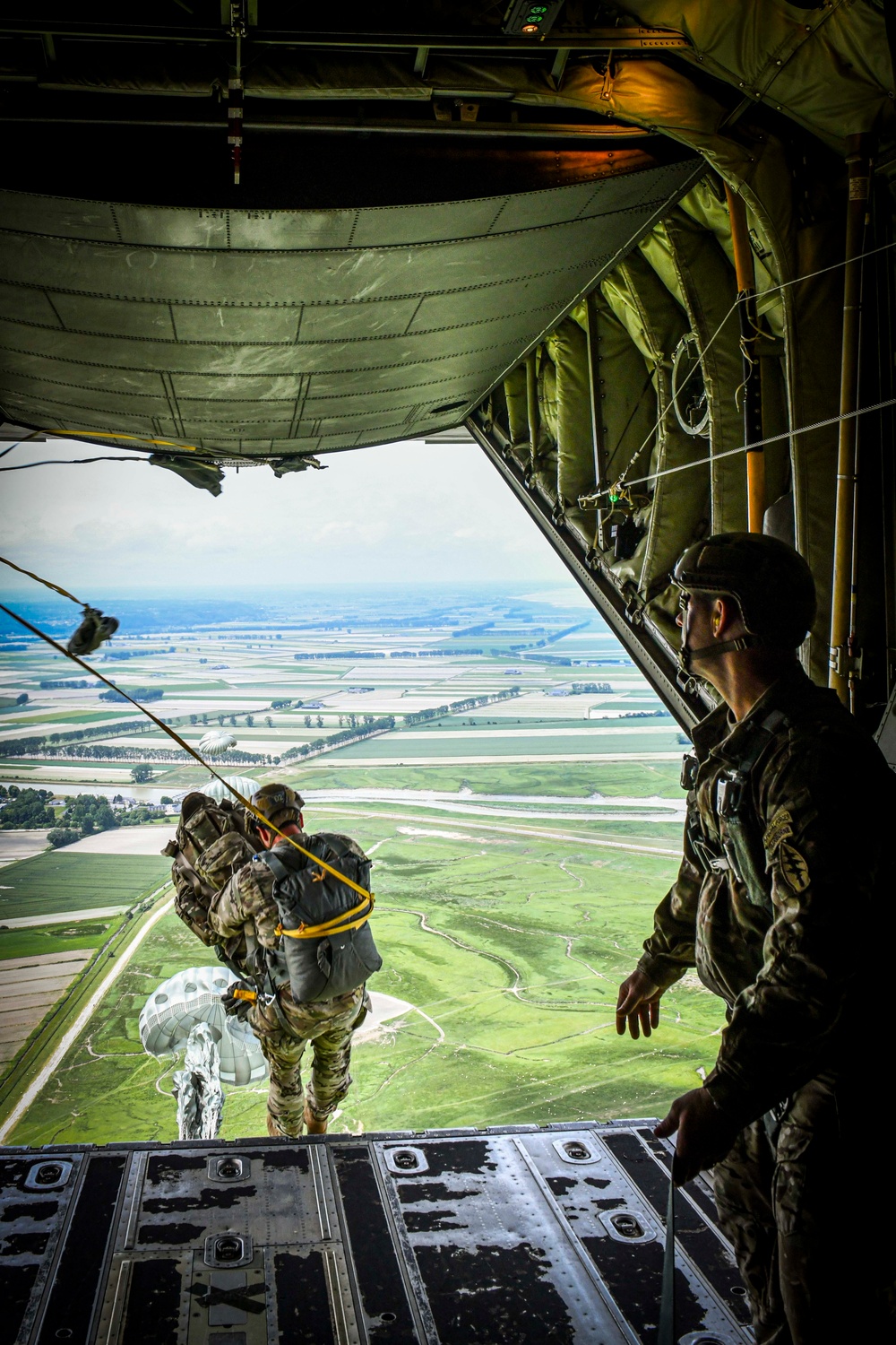 SOCEUR conducts airborne jump over Mont-Saint-Michel