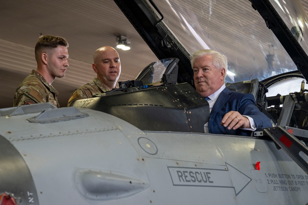 Ambassador Glass visits Misawa Air Base