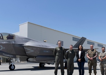 Director of National Intelligence visits Marine Corps Air Station, Iwakuni