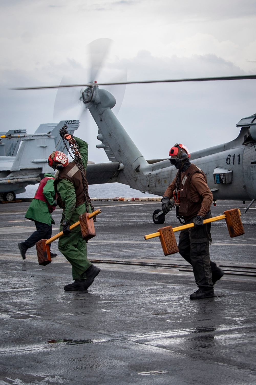 Nimitz Sailors Transport Chock Blocks