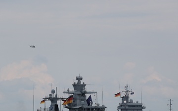 Ships sail in formation during BALTOPS 25