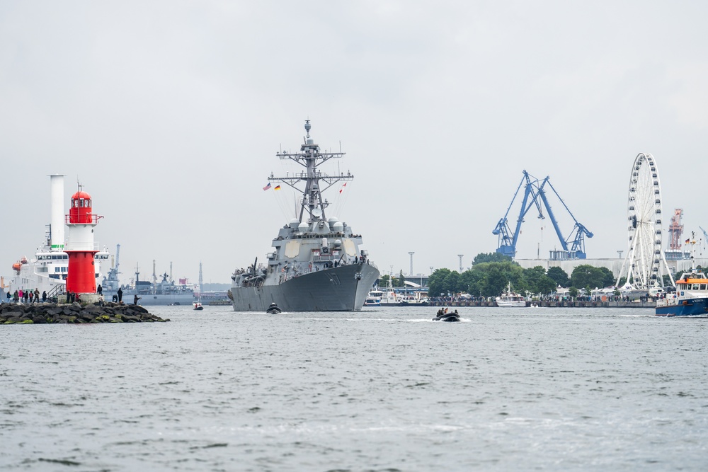 BALTOPS 25 ships depart Rostock, Germany