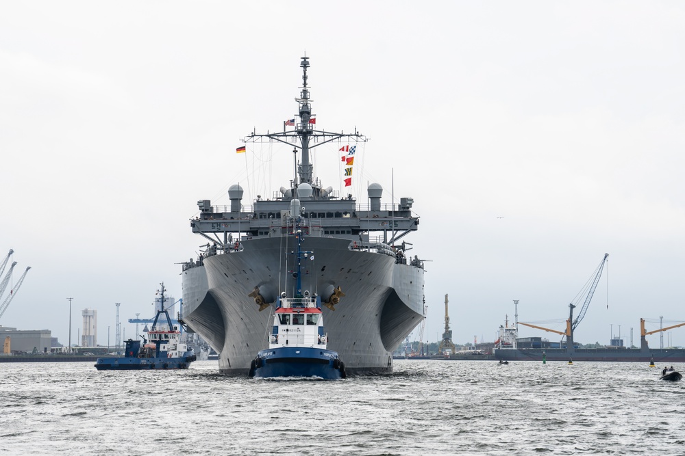 BALTOPS 25 ships depart Rostock, Germany