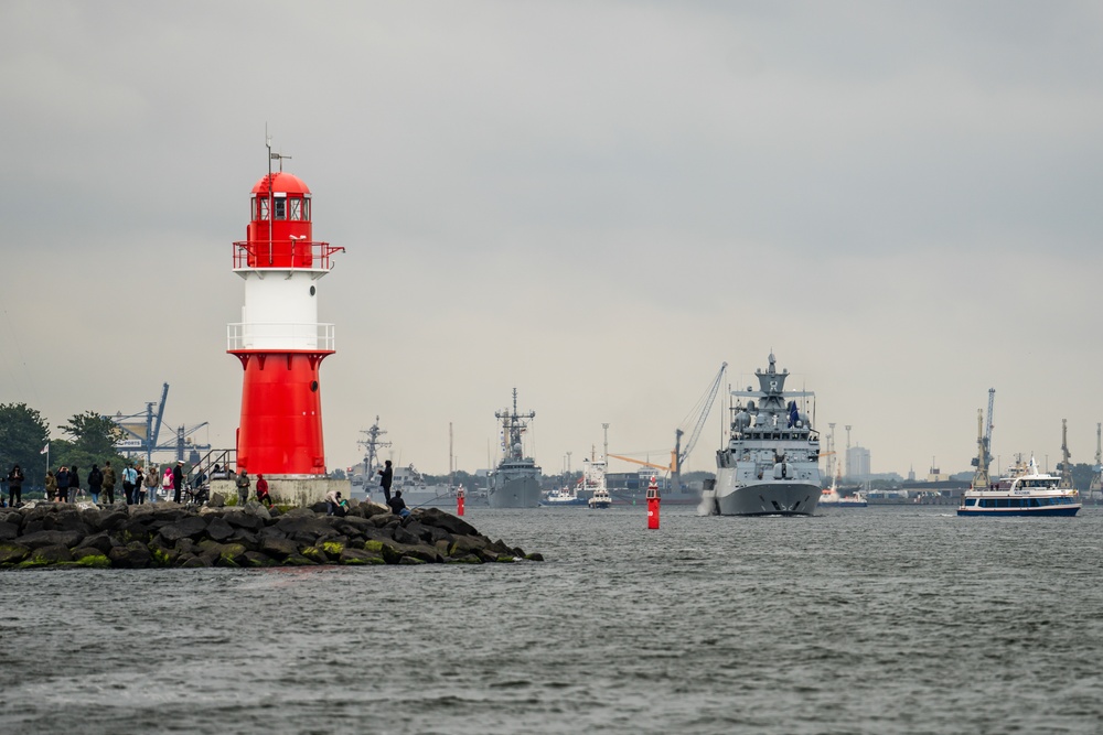 BALTOPS 25 ships depart Rostock, Germany