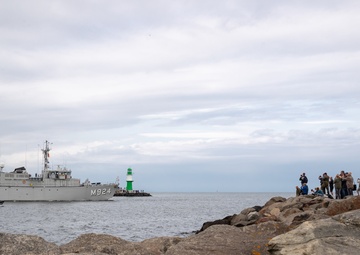 BALTOPS 25 ships depart Rostock, Germany