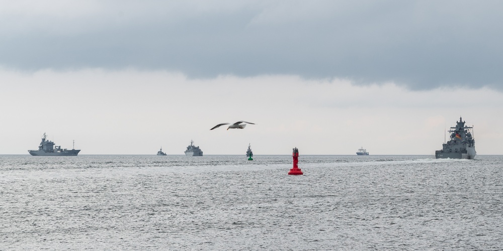 BALTOPS 25 ships depart Rostock, Germany