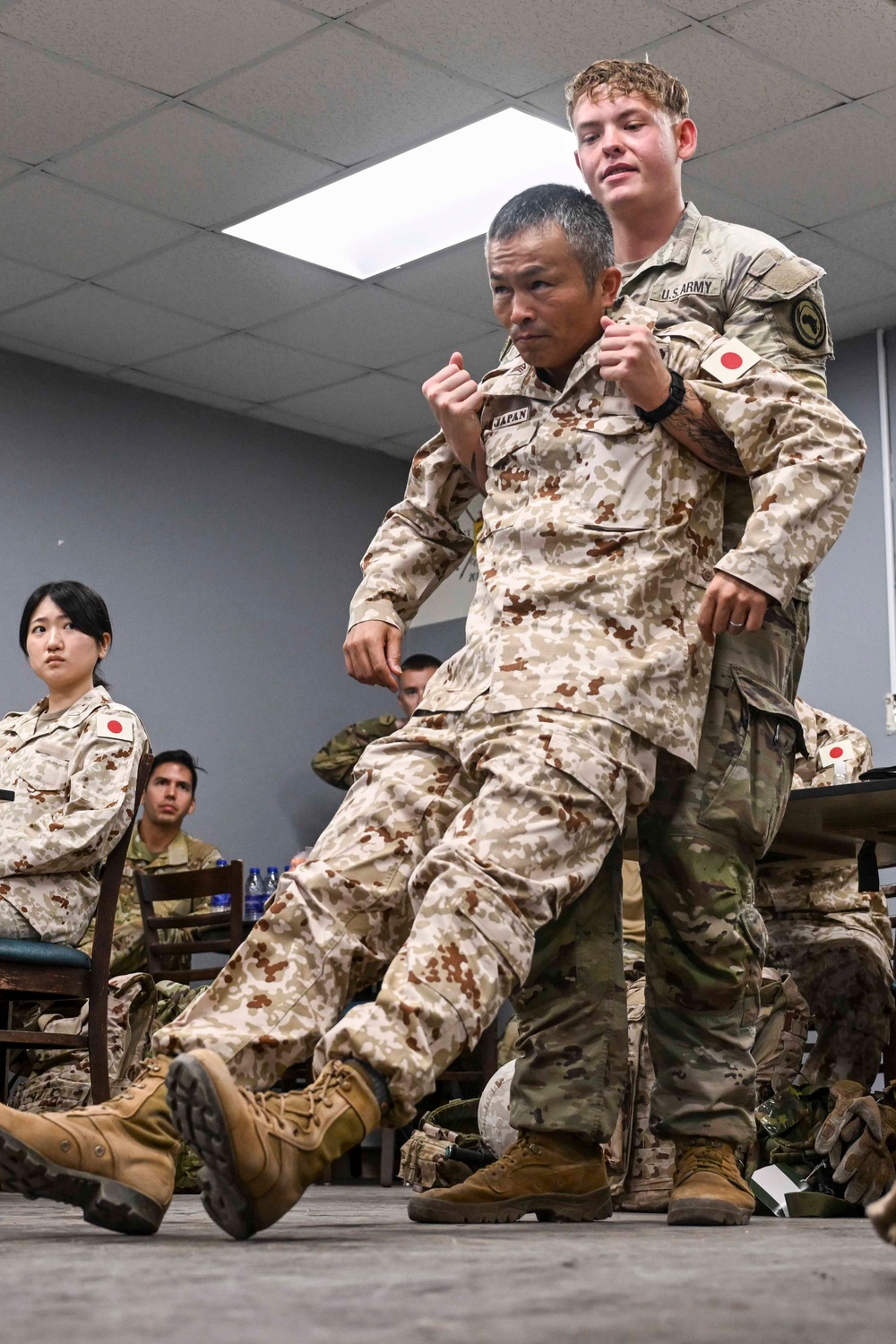 US, Japan service members train together in casualty combat care