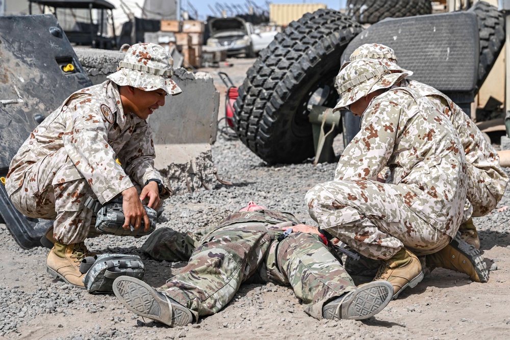 US, Japan service members train together in casualty combat care