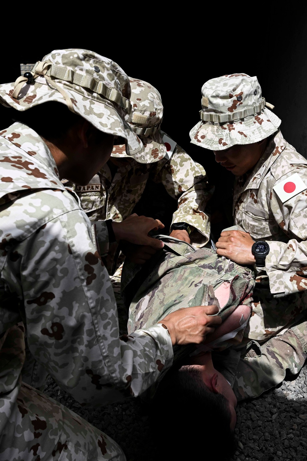 US, Japan service members train together in casualty combat care