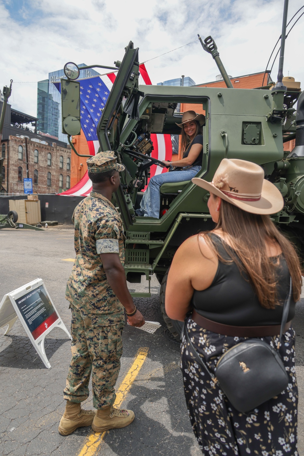 MCRC Participates in Country Music Awards During Marine Week Nashville