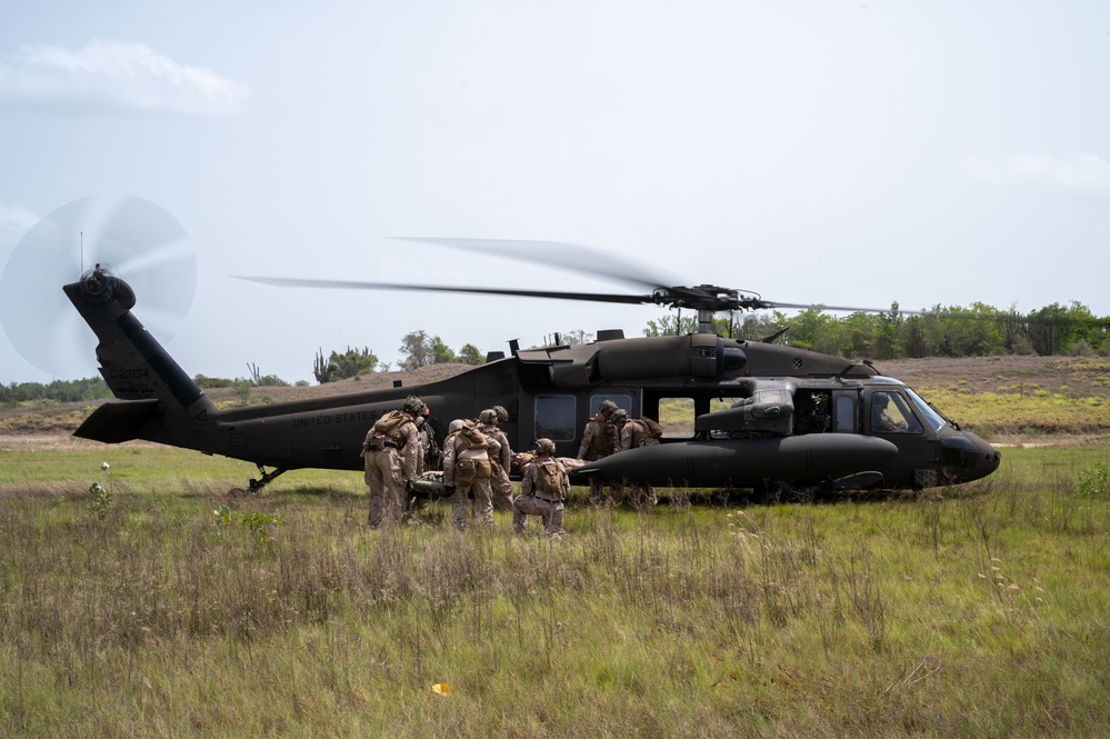 U.S. Marines conduct a CASEVAC exercise at Guantanamo Bay