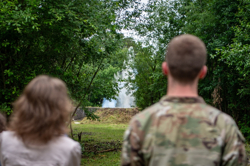 EOD: Handling explosives with precision