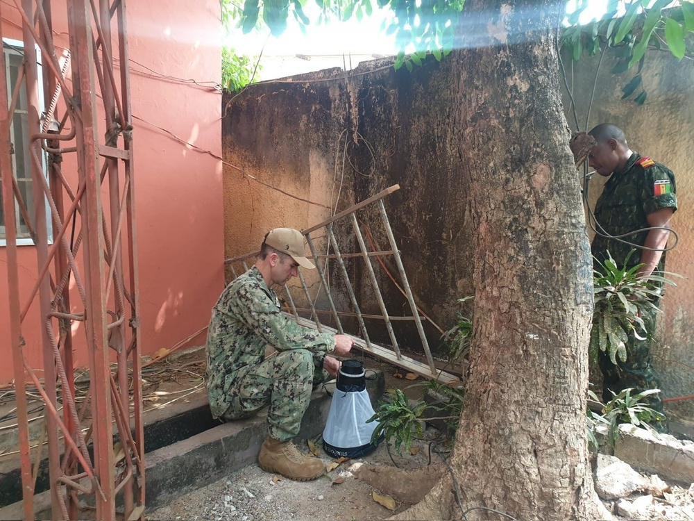 NAMRU EURAFCENT, Guinea Partners Enhance Disease  Surveillance, Strengthen Force Readiness in Region