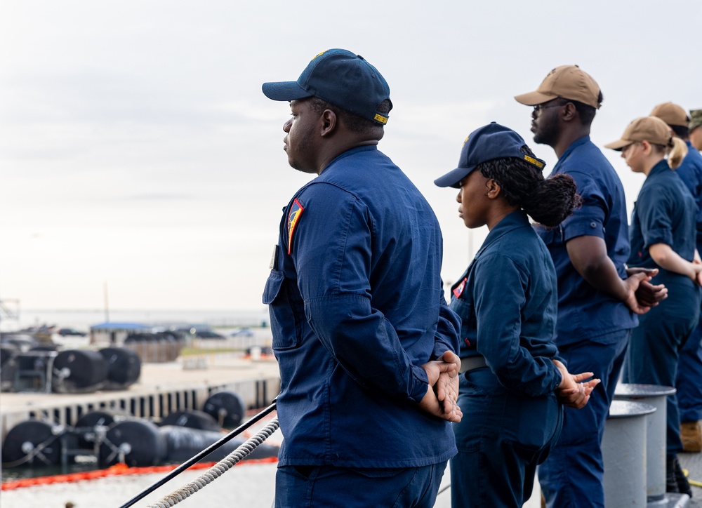 USS Cole Supports Southern Border Operations